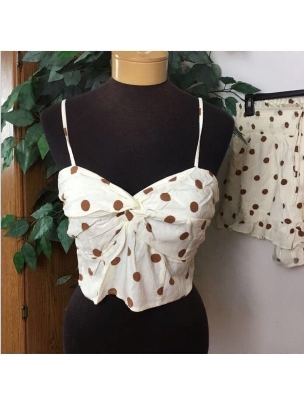 SO twist front crop top & short set Woman’s Juniors XL ginger dots - Picture 2 of 13